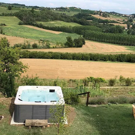 Cascina Vicentini Casa de Campo Alfiano Natta